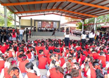 Escuela Primaria ‘Ford 74’, ejemplo de orgullo y distinción