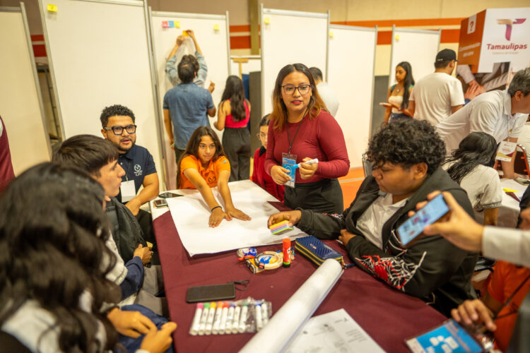 Concluye la UAT colecta de víveres “Juntos por Guerrero”