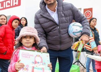 Festejará Alcalde Carlos Peña Ortiz a niños cumpleañeros de noviembre y diciembre