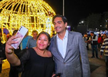 En Reynosa, el alcalde Carlos Peña encenderá el Pino Navideño más grande de Tamaulipas