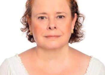 Américo sacude el gabinete: Sale Adriana Lozano de Finanzas