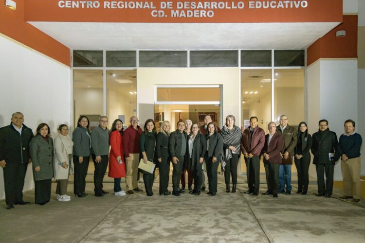 Colaboran Coordinación Nacional de Becas y SET en beneficio de la educación