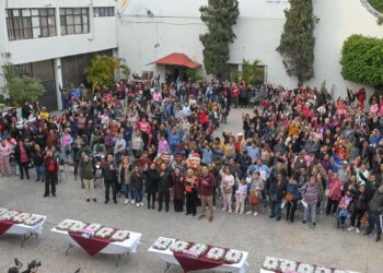 Celebran Lucy y Lalo Día de Reyes con los victorenses