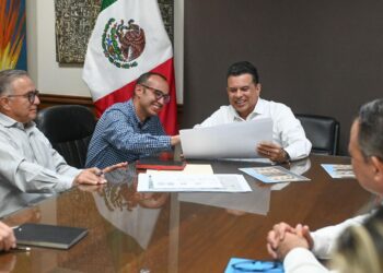 Acuerda Municipio con el INFONAVIT atraer programa de vivienda a bajo costo.