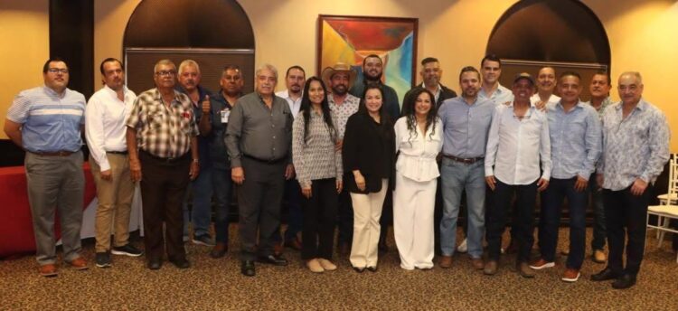 Fortalecimiento de la infraestructura carretera fortalecerá el comercio: Olga Sosa