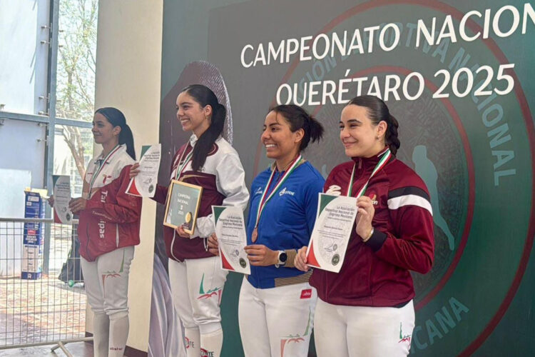 Regina Pedraza, orgullo de la UAT, brilla en el nacional de esgrima 2025