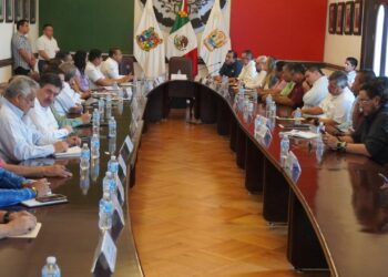 Sesiona Mesa de Ordenamiento Territorial Municipal de Victoria.