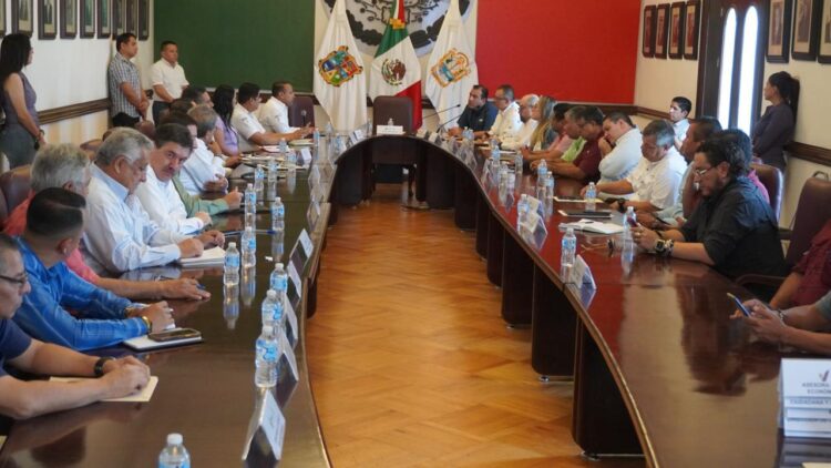 Sesiona Mesa de Ordenamiento Territorial Municipal de Victoria.