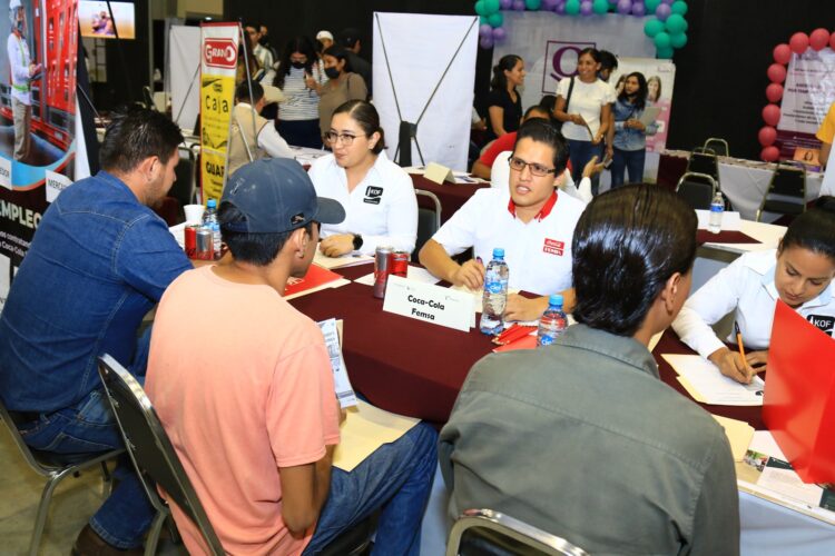 Ofertarán 100 vacantes en Feria del Empleo en Victoria.