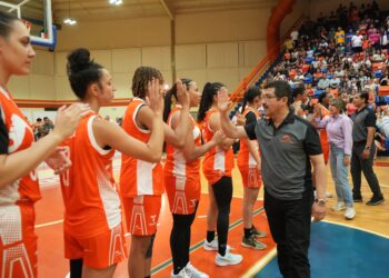Rector de la UAT inaugura la temporada 2025 de la LNBP Femenil