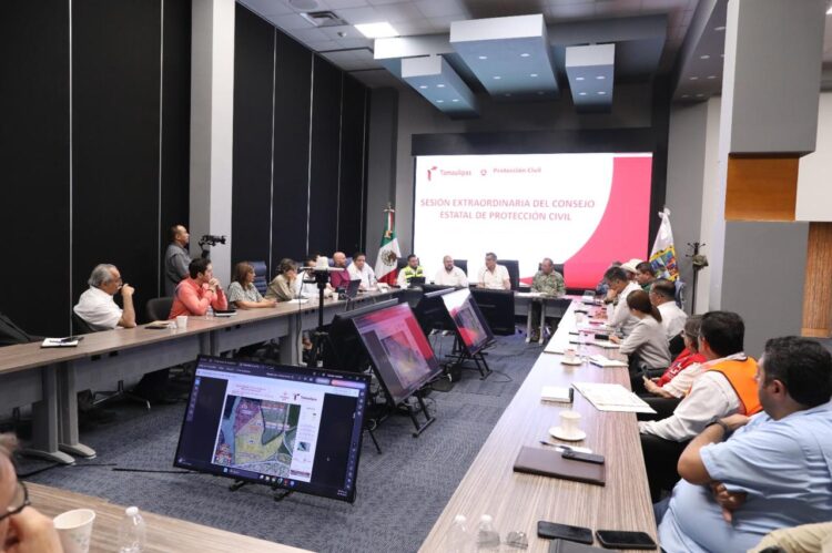 Ordena gobernador Américo Villarreal reforzar acciones preventivas ante tormenta Barry; se esperan fuertes lluvias