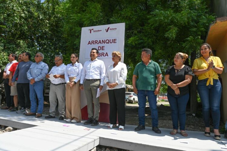 De concreto hidráulico será calle de la Ampliación Simón Torres.