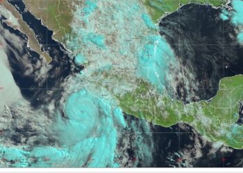 Flossie se convierte en huracán categoría 1
