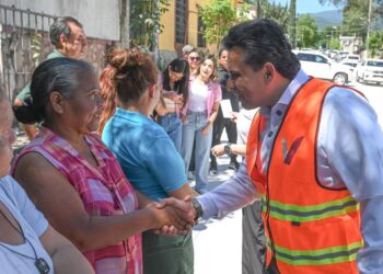 Se entrega nueva calle de concreto hidráulico en la San Marcos II.