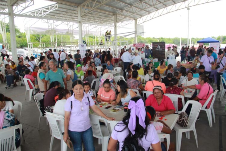 Lleva SEBIEN «Mercado de Bienestar» a González