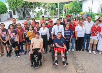 Dan Lalo y Lucy apoyo a atletas de deporte adaptado.