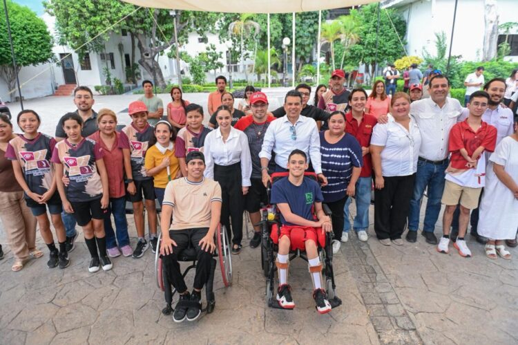 Dan Lalo y Lucy apoyo a atletas de deporte adaptado.