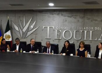 16 empresas tequileras reciben certificación “Hecho en México”
