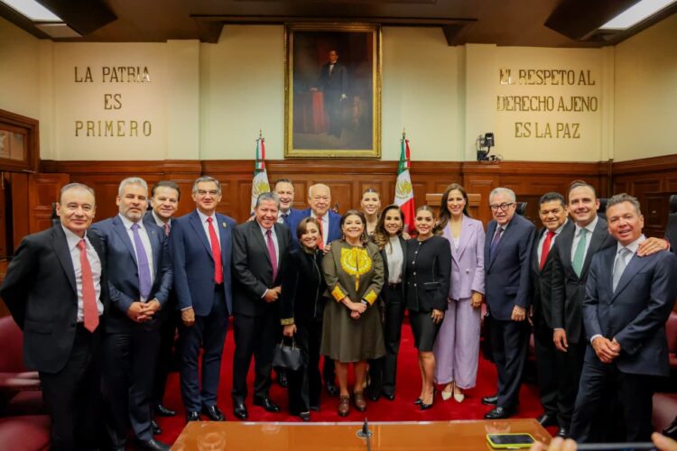 Asiste Américo a toma de posesión del nuevo Poder Judicial Federal