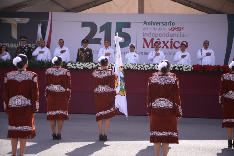 Encabeza Américo desfile cívico-militar: Tamaulipas celebra las Fiestas Patrias en paz