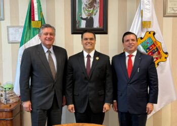 Congresistas de Texas vinieron a protesta del Nuevo Poder Judicial