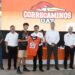 Entrega rector uniformes a Correcaminos UAT de la Liga Mayor ONEFA