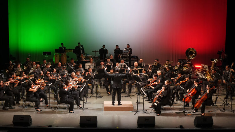 Orquestas de la UAT y Guardia Nacional celebran el folclor mexicano