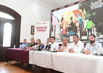 Destina Ayuntamiento 10 millones de pesos al Plan Emergente de Bacheo.