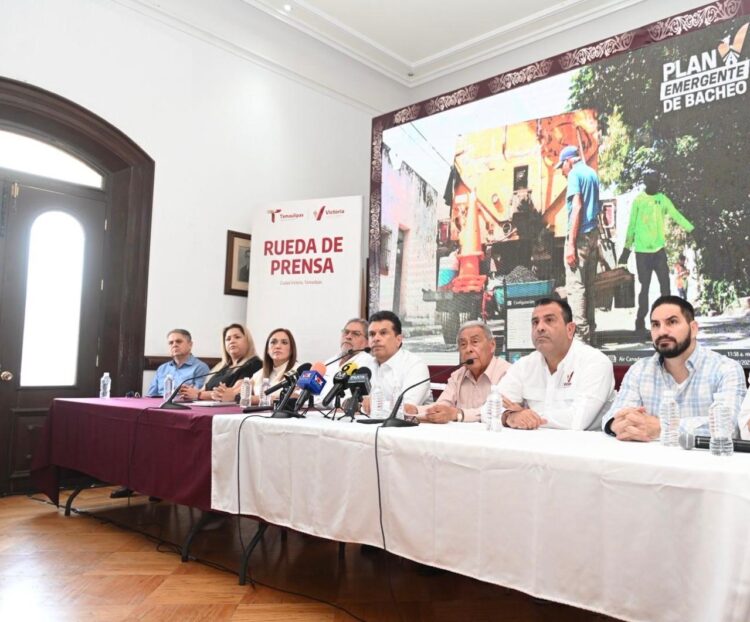 Destina Ayuntamiento 10 millones de pesos al Plan Emergente de Bacheo.