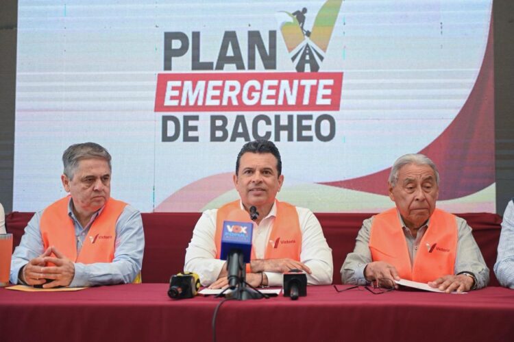 Plan emergente de bacheo avanza y no se detiene: Lalo Gattás.