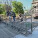 Supervisa Lalo Gattás pavimentación con concreto hidráulico en la colonia Sierra Madre.
