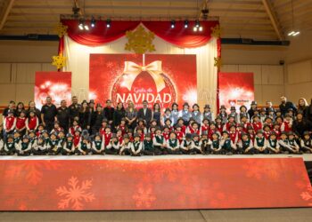 Celebran Gala de Navidad Familia UAT 2025