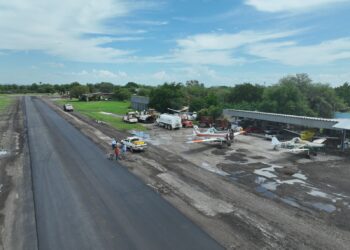 Rescata gobierno de Américo aeródromo de Ciudad Mante para fortalecer al campo