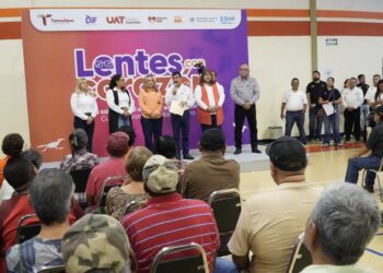 “Lentes con Corazón” reafirma vocación humanista de la Universidad Autónoma de Tamaulipas