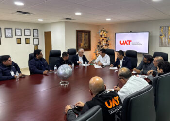 Logra la UAT 500 plazas para sus egresados en Aduanas de México