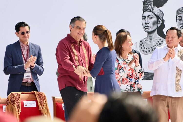 Acompaña Américo a la presidenta Sheinbaum en celebración de 7 años de la 4T