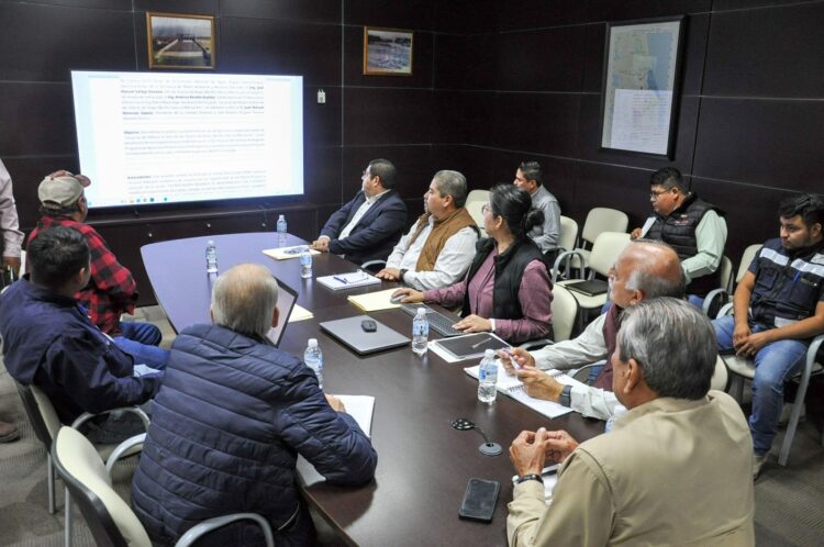 Refuerza Recursos Hidráulicos trabajos de tecnificación en el Distrito de Riego 086