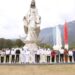 Entregan Américo y María escultura monumental de la Virgen de la Misericordia en El Chorrito