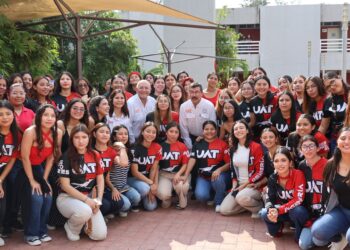 Histórico: la UAT certifica la totalidad de su oferta educativa
