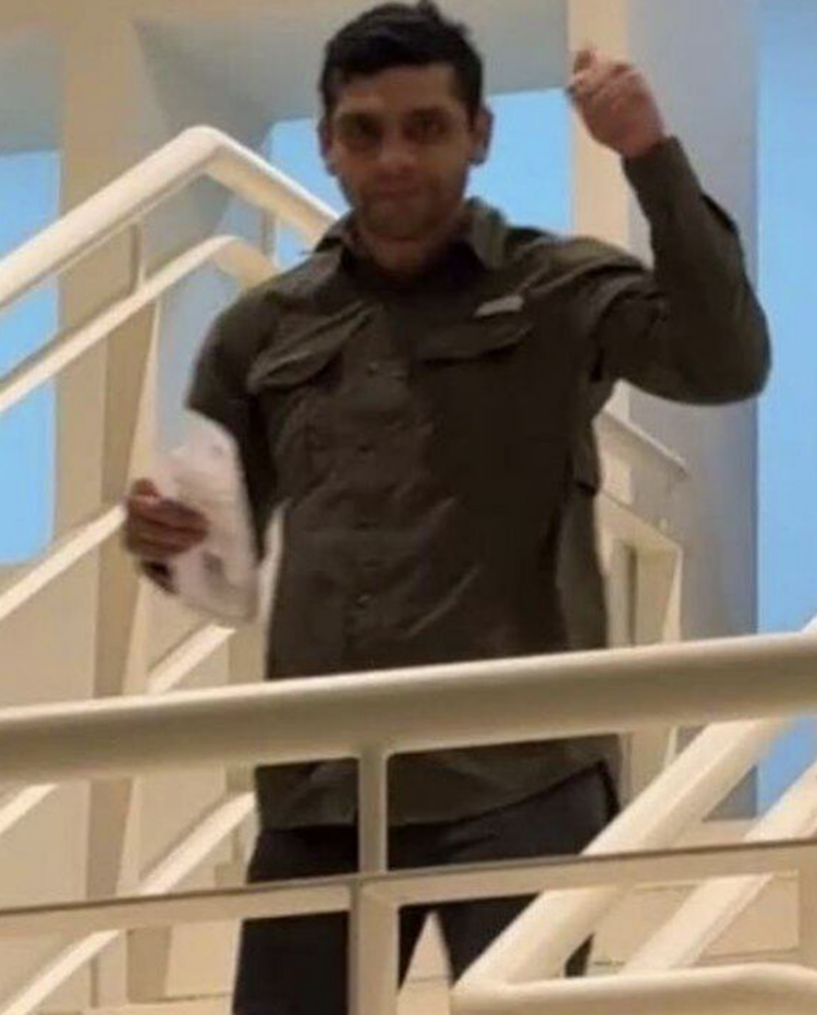 K.O a la injusticia, Carlos «la Rana» libre