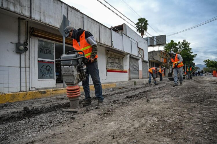 Por concluir rehabilitación de red de agua y pavimentación de la calle 27