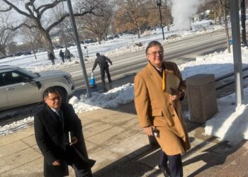 Avanza negociación del T-MEC durante visita de Ebrard a Washington