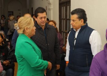 Invita Lalo Gattás a cumplir con el impuesto predial.