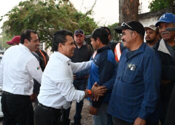 Acuerdan Lalo Gattás y sindicato del Municipio trabajar en unidad.