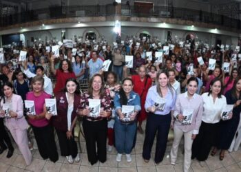 Hay que reconocer a todas las heroínas anónimas: Senadora Olga Sosa.