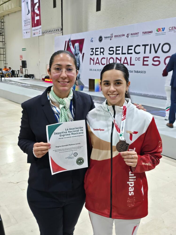 Destacan estudiantes de la UAT en Nacional de Esgrima