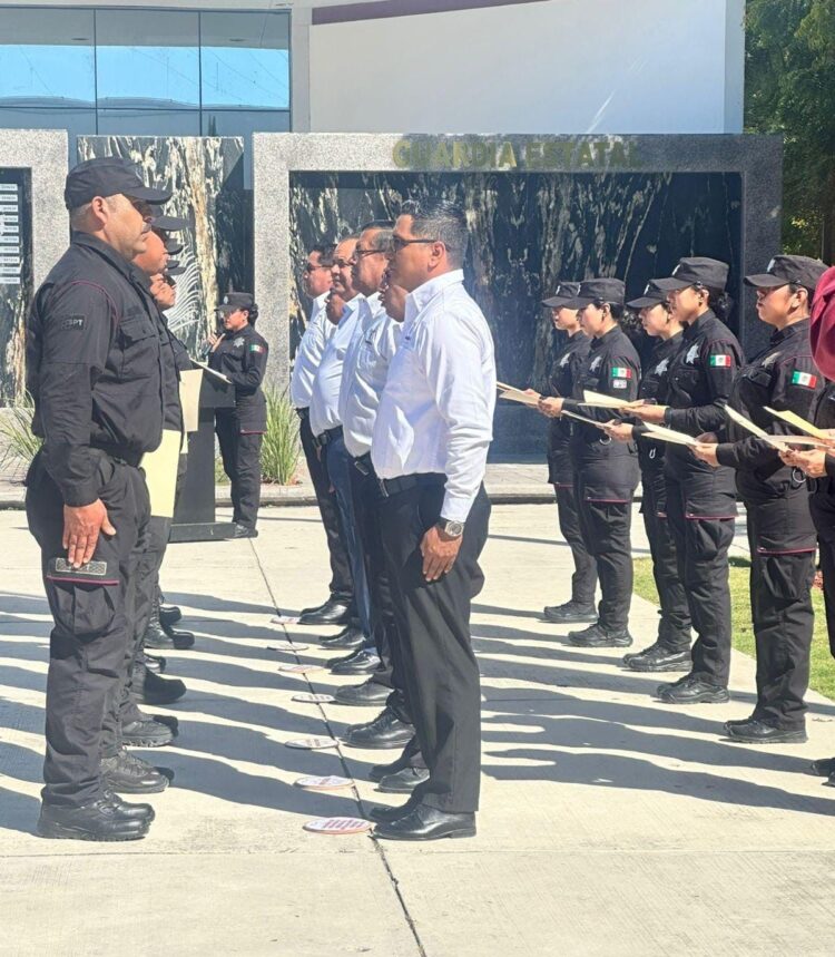Egresan integrantes del 17º bloque del Curso de Medicina Táctica Policial