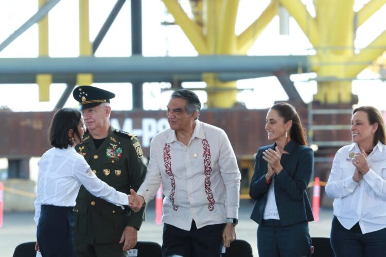 Acompaña Américo Villarreal a Claudia Sheinbaum en conmemoración de la Expropiación Petrolera
