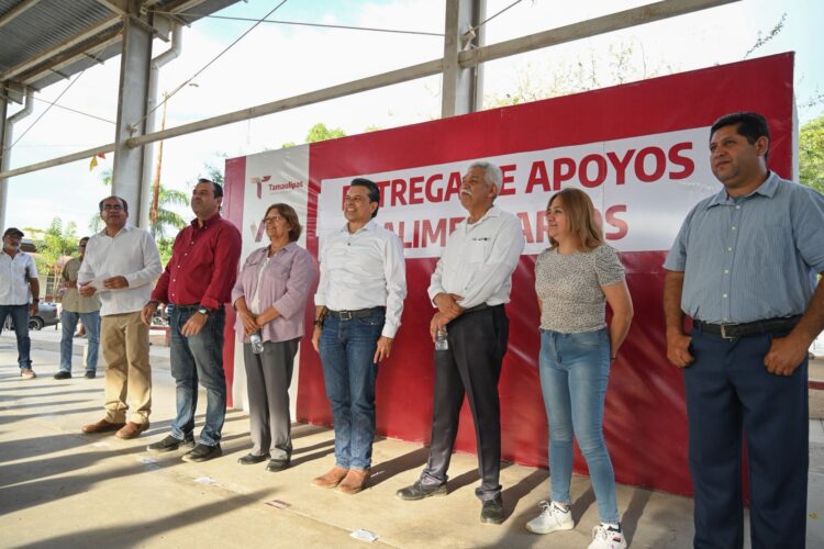 Llegan apoyos alimentarios al área rural de Victoria.