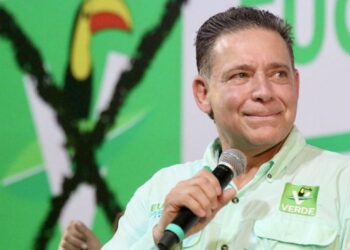 Se tambalea Geño, suspenden a magistradas que le concedieron amparo